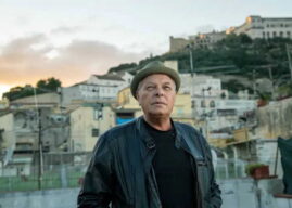 Enzo Gragnaniello in concerto al Teatro Bolivar di Napoli