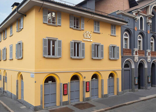 Il gioco del tempo: 80 anni con il Piccolo Teatro di Milano